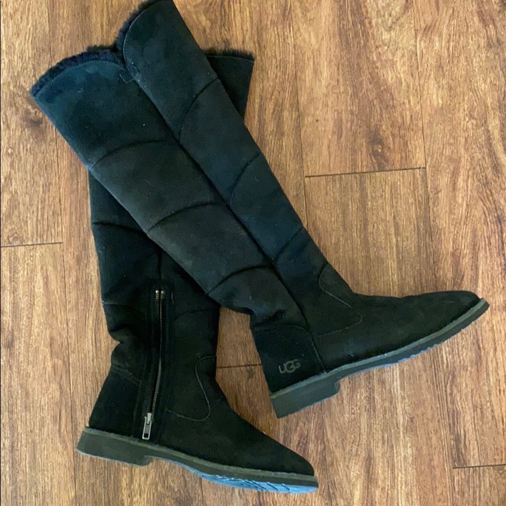 Knee High Ugg Boots